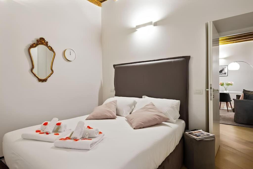 Hostme Piazza Navona Apartament ローマ エクステリア 写真